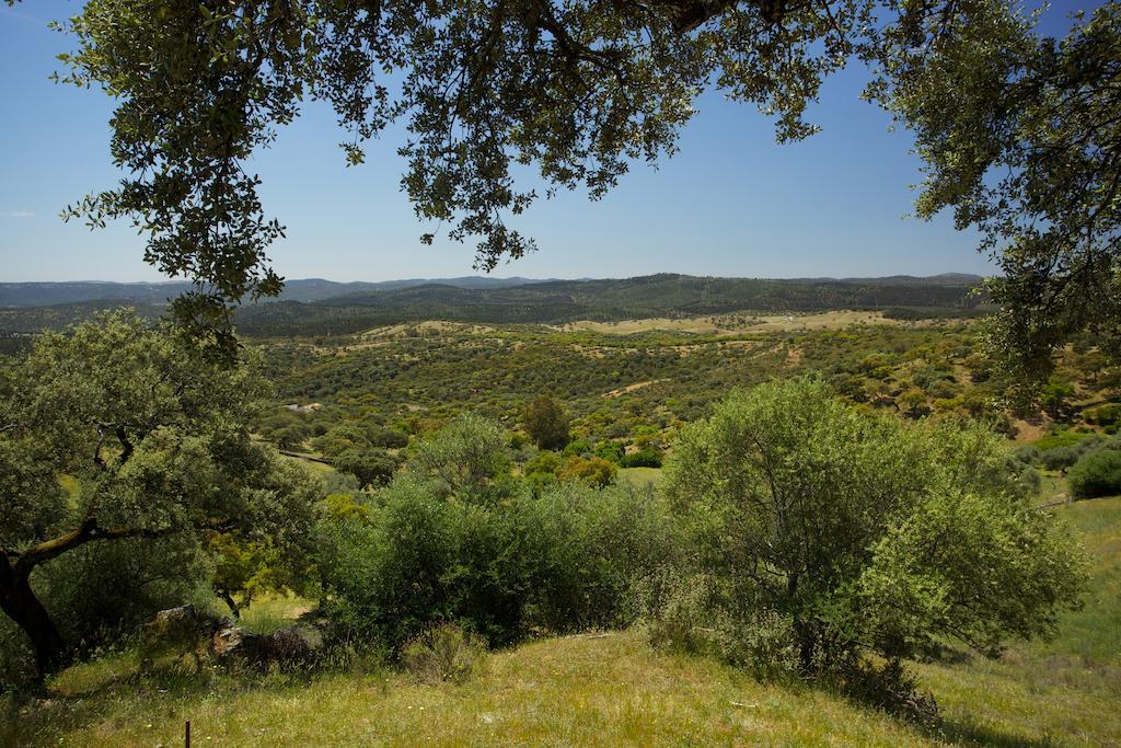 Las Tobas Higuera De La Sierra  Luaran gambar